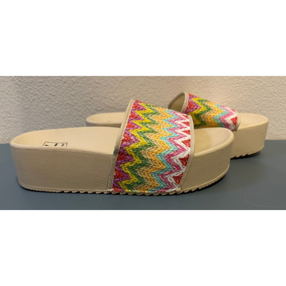 Dirty Laundry Womens Platform Slide Sandals Multi Color Chevron Zigzag‎ Size 40